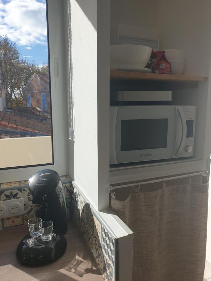 Mistral Appartements ポール・サン・ルイ・デュ・ローヌ エクステリア 写真